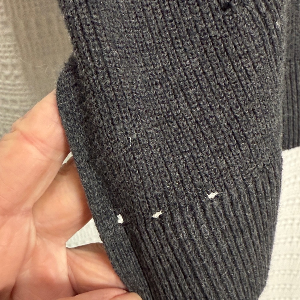 CAbi Clair Snuggle Gray Cotton Blend Sweater Knit Tunic Sz S oversized comfy GUC - Picture 4 of 7